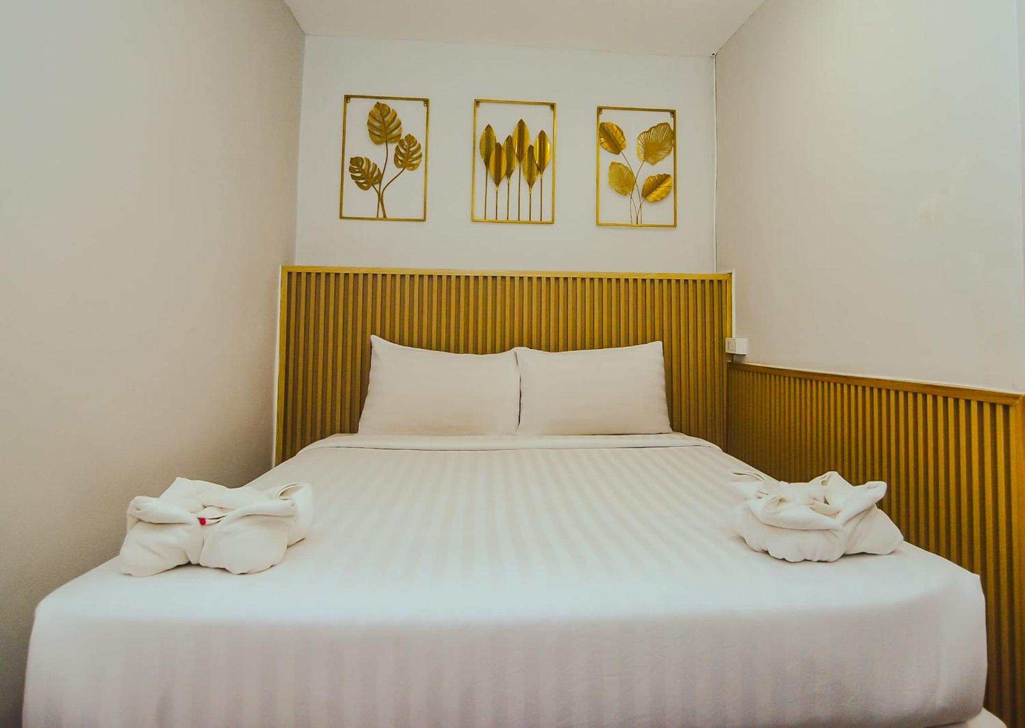 Eclipse Hostel And Bar 핫 린 외부 사진